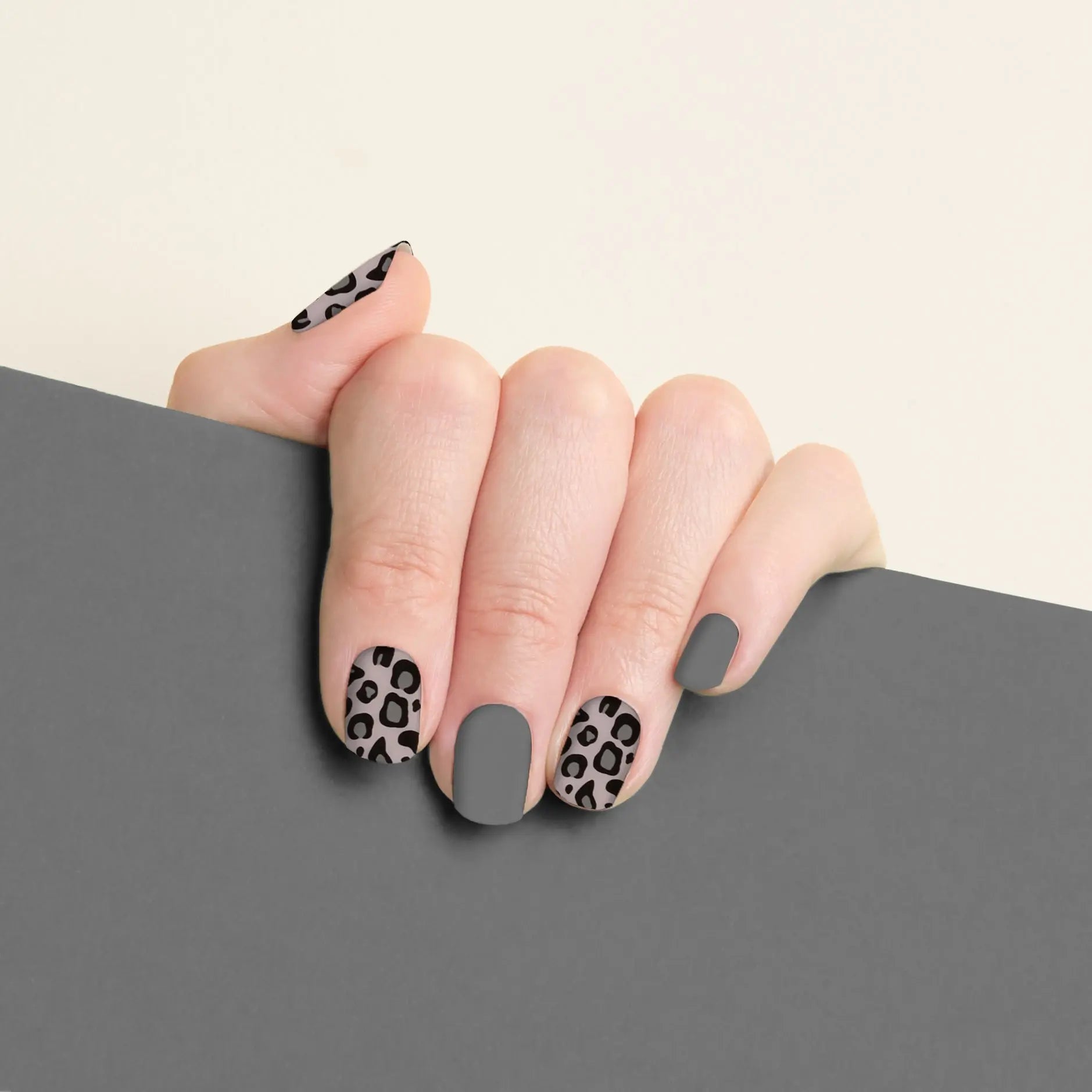 mesme Lizzie Grey Leopard Print 14-Day UV Gel Nail Wraps On Hand