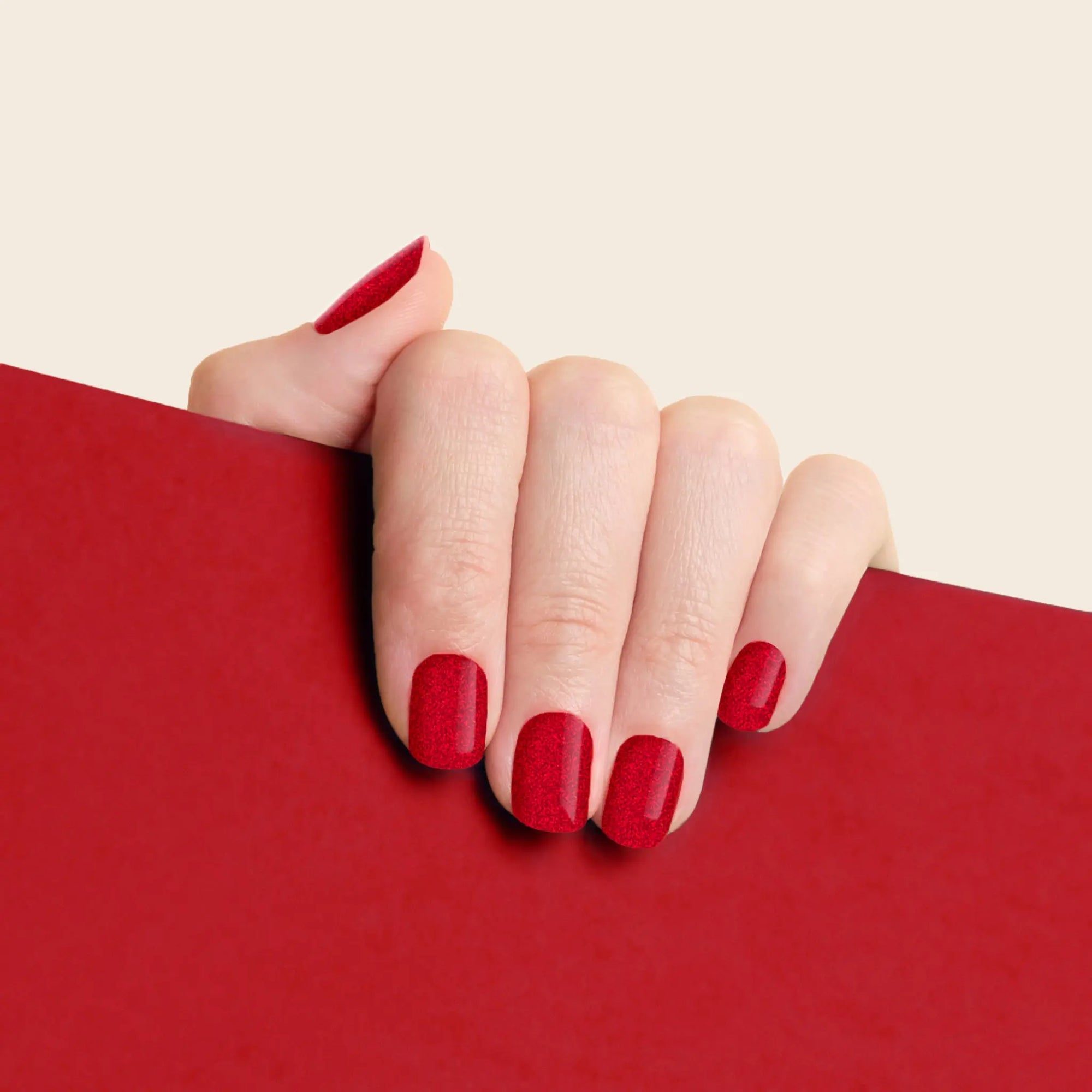 mesme Noelle Red 3+ Day UV-Free Nail Wraps On Hand