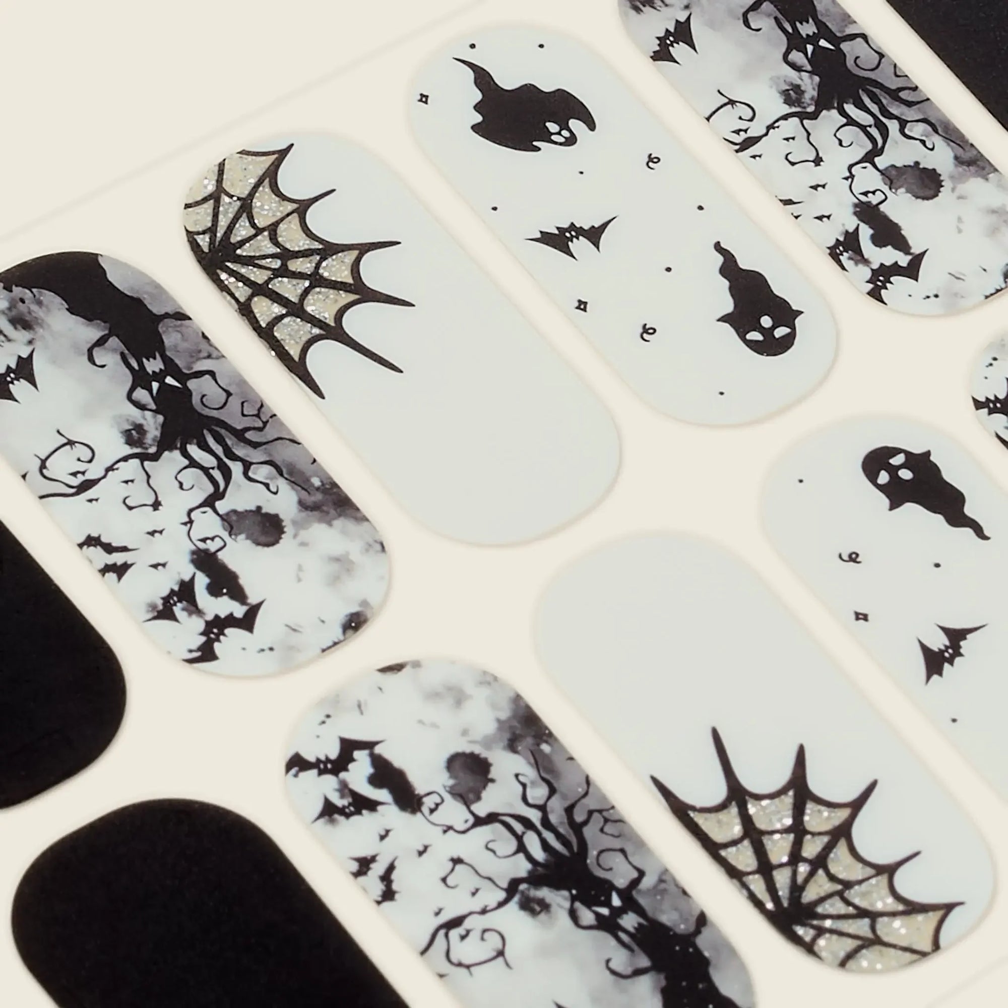 mesme Raven Black Gray 3+ Day UV-Free Gel Nail Wraps — Strip Sheet Close-Up