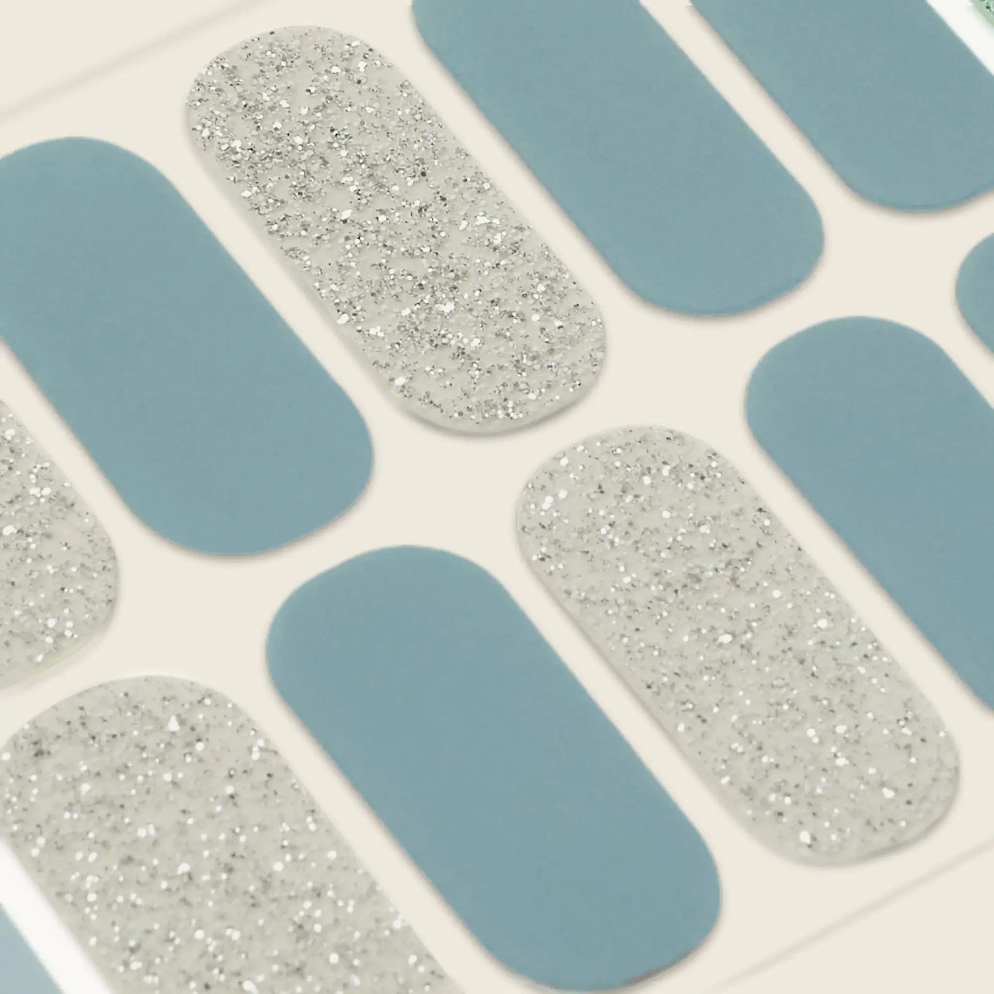 mesme Sophie Blue & Silver 3+ Day UV-Free Gel Nail Wraps — Strip Sheet Close-Up