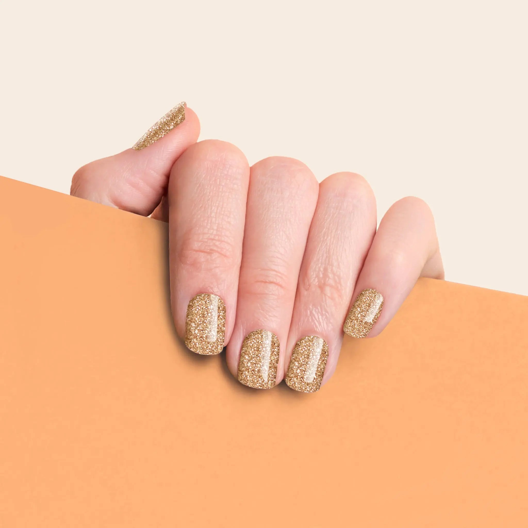 mesme Therese Gold Glitter STAY UV-Free Nail Wraps On Hand